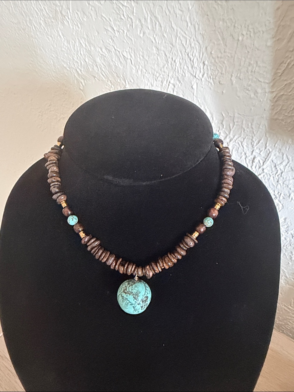 Turquoise Pendant Brown Beaded bronzite necklace 14.5 inches Hips inseam choker